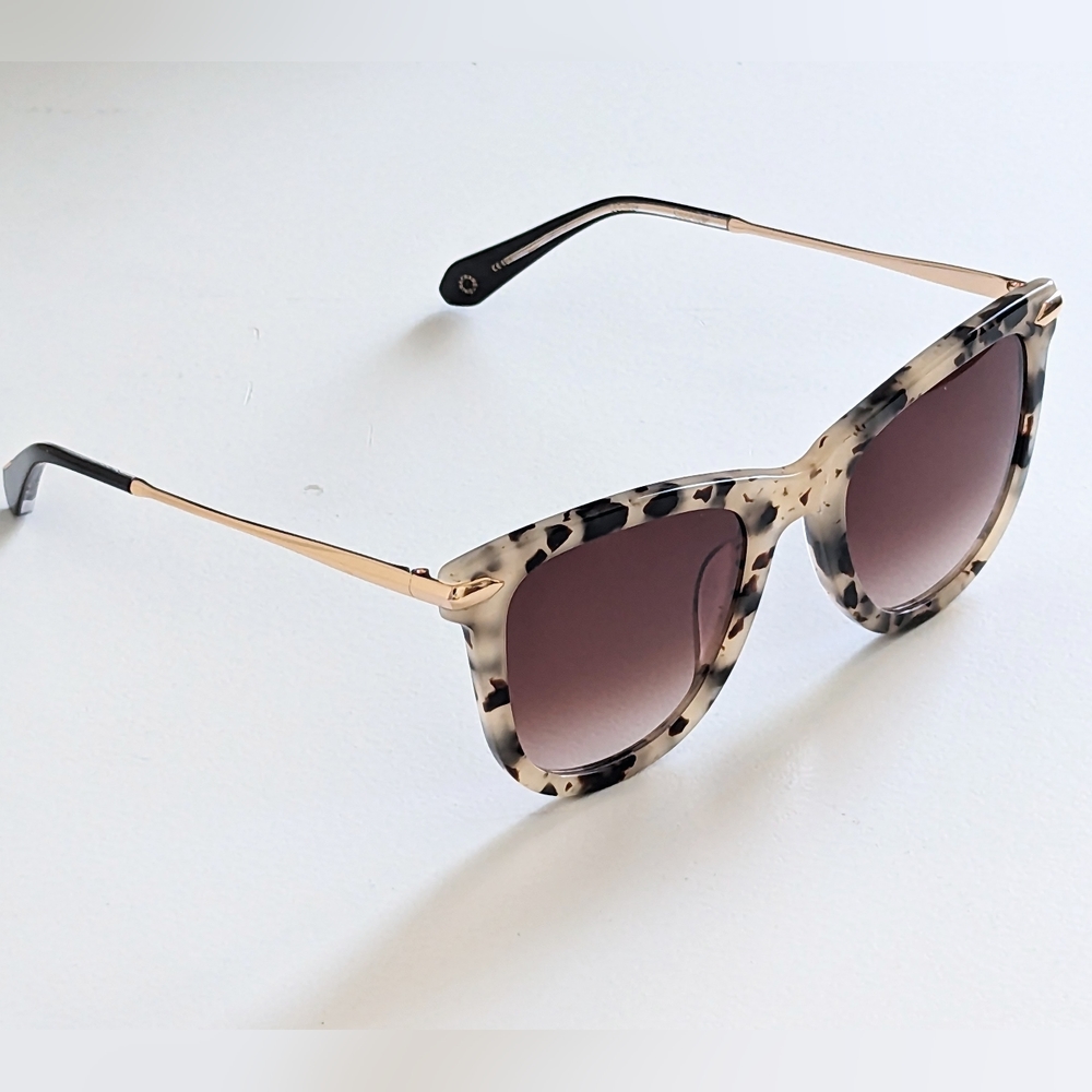 KREWE Simone Sunglasses in Oyster - Picture 3 of 8